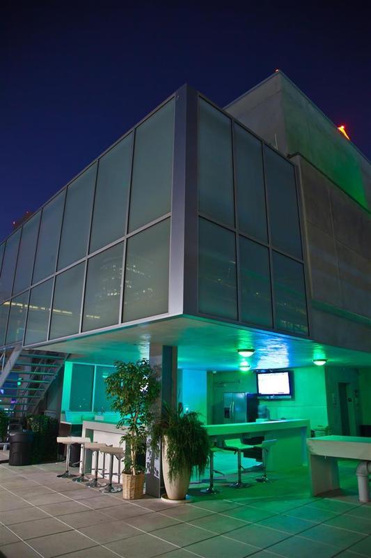 Tenten Wilshire - Official Los Angeles Restaurant photo